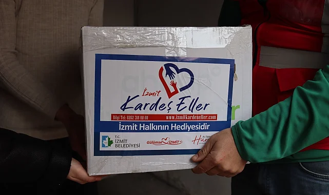Kocaeli'de İzmit Belediyesi Ramazan'da dayanışmayı büyütüyor