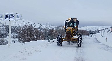 Konya Büyükşehir AKOM koordinesinde kar mesaisinde