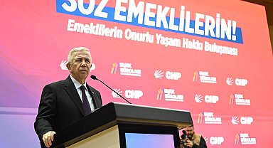 Mansur Yavaş emekliler buluşmasına katıldı