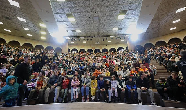 Nevşehir'de küçük izleyicilere büyük eğlence