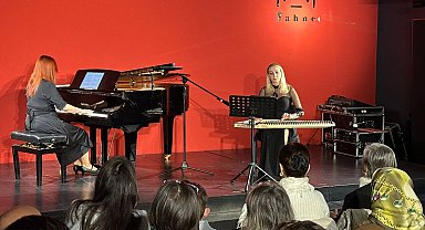 Nilüfer MEM'de kanun ve piyano yankılandı