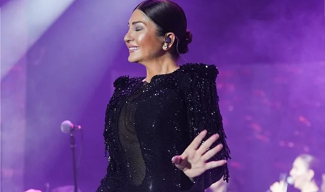 Sibel Can yine zirvede