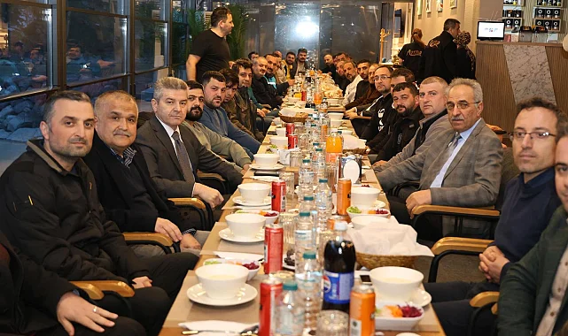 Artvin'de Vali Ergün, İl Özel İdaresi iftarında personeliyle buluştu