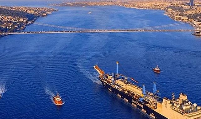 Bakan Uraloğlu: Boğazlar'da gemi trafiğini anlık izleyeceğiz