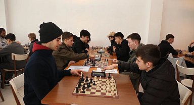 Bursa İnegöl'de spor festivalinde satranç heyecanı