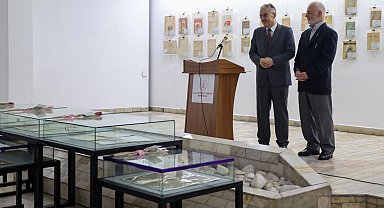 Bursa'da Osmanlıca dergi ve gazete sergisi açıldı