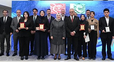 'Cinnah Genç Yazarlar' ödüllendirildi