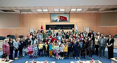 Denizli'de çocukların yüzü Büyükşehir ile gülüyor