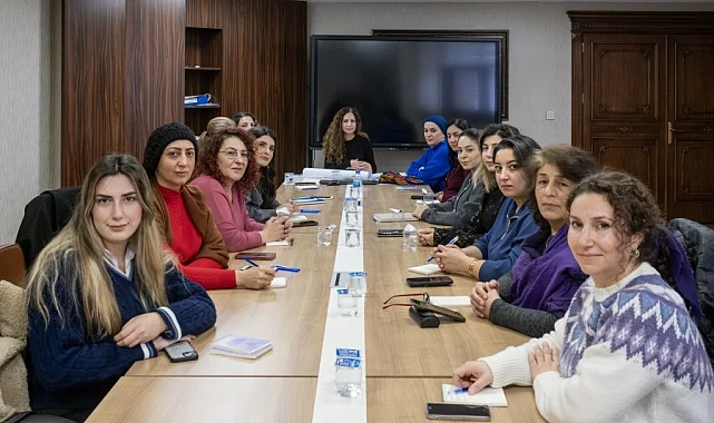 Diyarbakır'da kadınlar hak temelli eğitim ile güçlenecek
