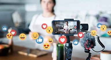 Etkileyicilere tüketici hakları ve reklam mevzuatı anlatıldı