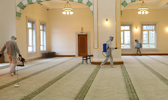 Gaziantep'te camiler mis gibi kokuyor