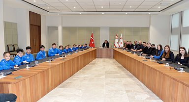 KKTC Cumhurbaşkanı Erhürman, sporcularla buluştu