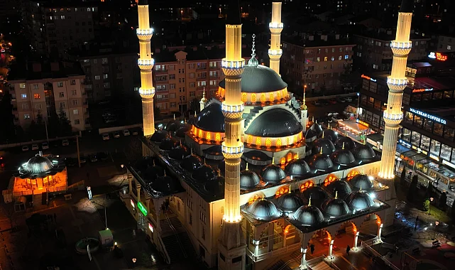 Konya Selçuklu'da Berat Kandili manevi coşkuyla idrak edildi