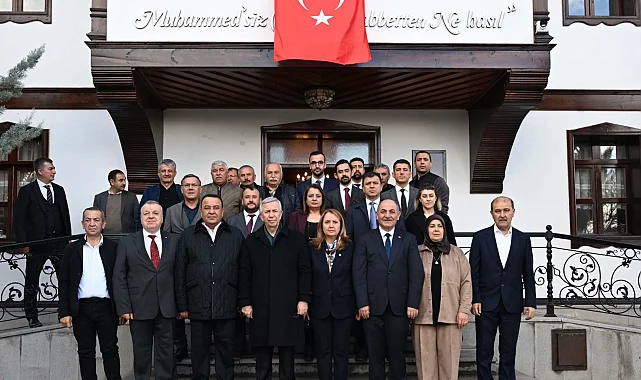 Mansur Yavaş Kalecik'te Hamsi Şöleni'ne katıldı