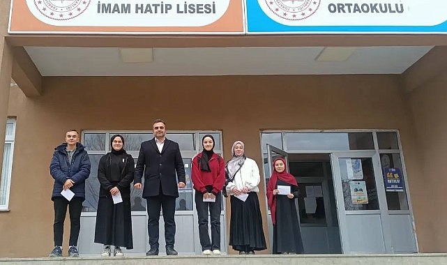 Türkeli İmam Hatip okullarından gururlandıran başarı