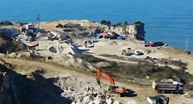 Ayancık'ta dinamitler bu kez tarihi patlatıyor