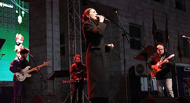 Bursa Nilüfer'de 'Ezginin Günlüğü' ile unutulmaz gece