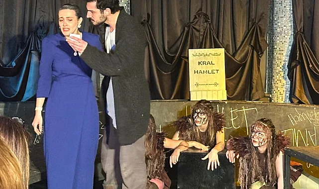 Bursa Uludağ Üniversitesi GSF öğrencilerinden özel güne özel program