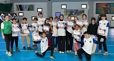 Bursa'da Kış Okullarında sertifika heyecanı