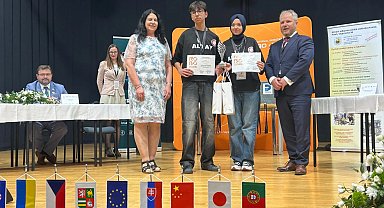 Bursa'da Yıldırım Ticaret MTAL'den Avrupa'da robotik zafer