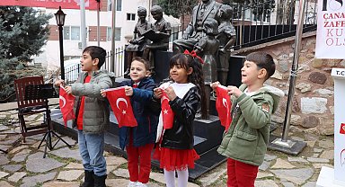 Çanakkale Zaferi'nin kahramanları İzmit'te anıldı