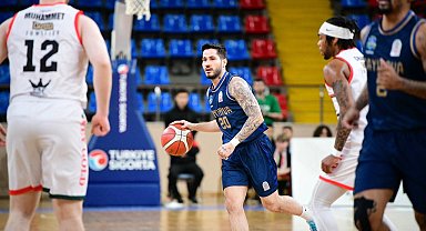 Çayırova deplasmandan potada kazanarak döndü