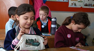 Geyve'de minikler 'su müfettişi' oldu