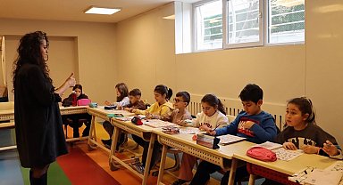 İstanbul Maltepe'de dil kurslarıyla geleceğe hazırlanıyorlar