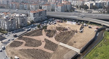 İzmir İtfaiyesi Korusu için ilk fidanlar toprakla buluştu