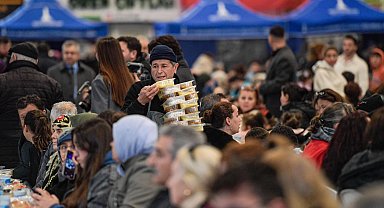 İzmir'de Balçovalılar aynı sofrada buluştu