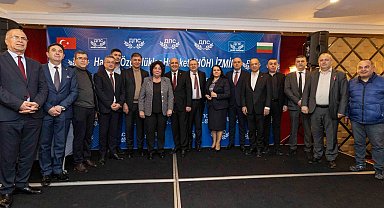 İzmir'de Başkan Tugay, Bulgaristan göçmenleriyle buluştu