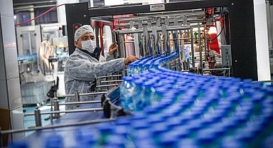 İzmir'in suyu Şaşal yeni yüzüyle raflarda