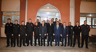 Konya'da Başkan Altay'dan gece mesaisi ziyareti