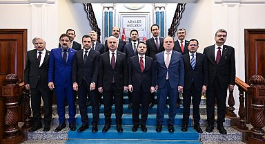 Konya'dan Bakan Gürlek'e nezaket ziyareti