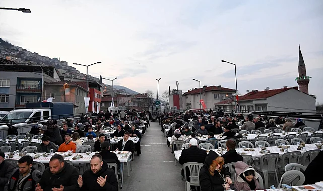 Ramazan'ın manevi iklimi Osmangazi'de yaşanıyor