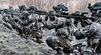 Terörle mücadele kararlılıkla sürüyor... 3 terörist daha teslim oldu