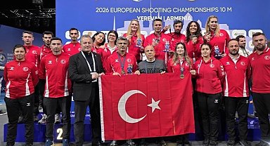 Türk Milli Tabanca Atış Takımı Avrupa'dan 3 madalya ile döndü