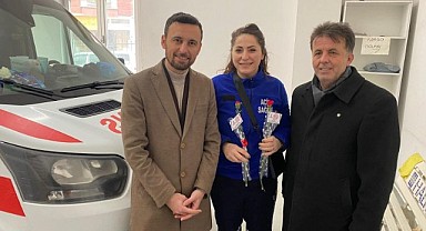 Türkeli'de 8 Mart'ta kadınlara anlamlı ziyaret