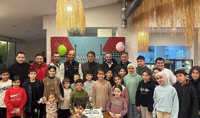 Türkeli’de “kardeşlik” sofrası kuruldu, çocuklar iftar sevincini paylaştı