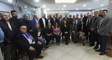 Uluslararası Esnaf Birliği'nde kurucu genel başkan güven tazeledi