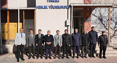 Vali Özarslan'dan Türkeli MYO'ya ziyaret