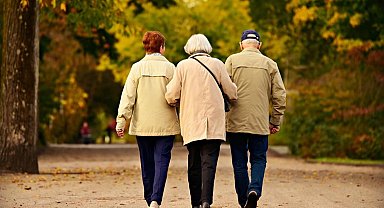 Yaşlılara müjde! Ağrısız yürümek artık mümkün