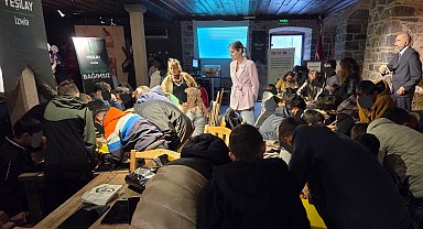 Yeşilay İzmir'den koruma altındaki çocuklara dijital bağımlılık eğitimi