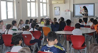 Aliağa ve Bergama'da akran zorbalığı ve şiddete karşı nezaket eğitimi