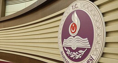 Anayasa Mahkemesi, 'isim değişikliği ilanı' kuralını iptal etti