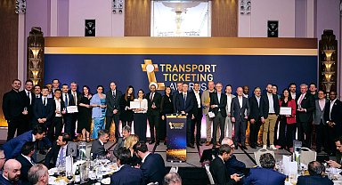 Antalyakart Londra'dan birincilikle döndü