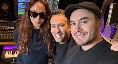 Aybüke Albere'den güçlü atak!