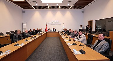 Başkan Alemdar Serdivan muhtarlarını AKOM'da ağırladı