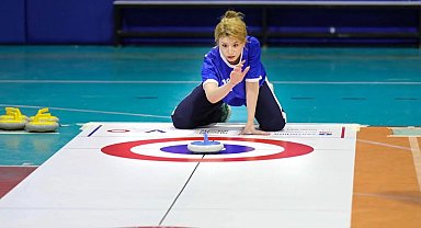 BTÜ Kadın Floor Curling Takımı Türkiye üçüncüsü oldu