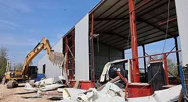 Bursa Nilüfer'de 2 günde 4 yıkım